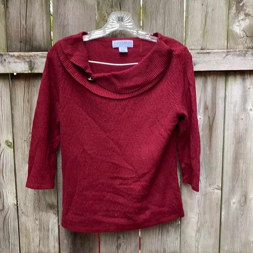 Sag Harbor Burgundy Sweater sz. Medium Petite